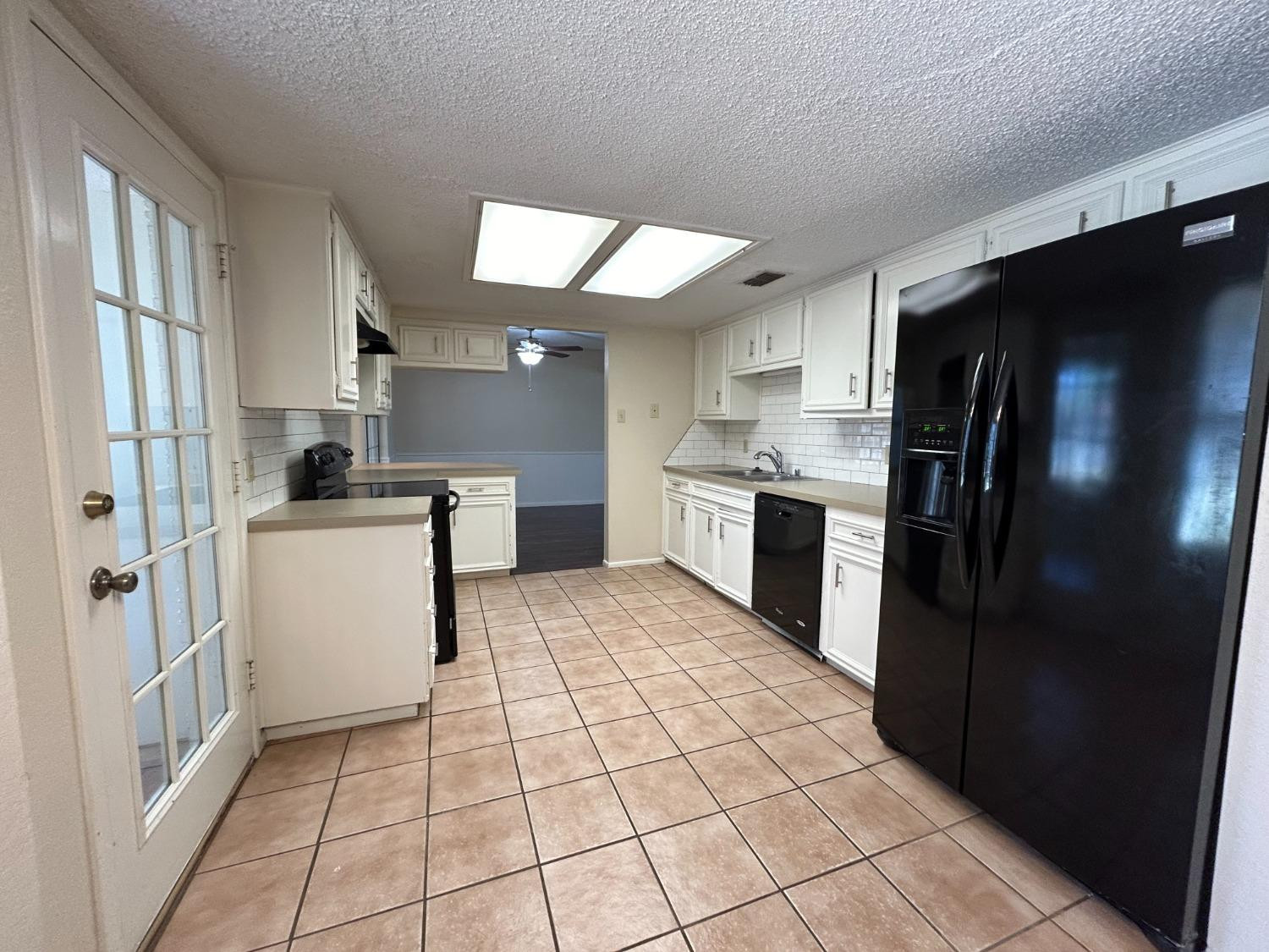 5302 22nd Street, Unit FRONT Lubbock, TX 79407 - Photo 5 of 21 Photo 5