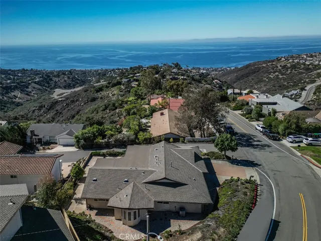 $3,750,000 | 2615 Temple Hills Drive, Laguna Beach, CA 92651