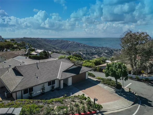 $3,750,000 | 2615 Temple Hills Drive, Laguna Beach, CA 92651