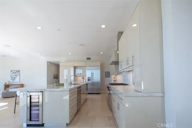 $3,750,000 | 2615 Temple Hills Drive, Laguna Beach, CA 92651