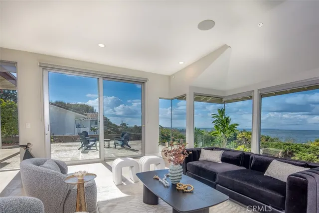 $3,750,000 | 2615 Temple Hills Drive, Laguna Beach, CA 92651