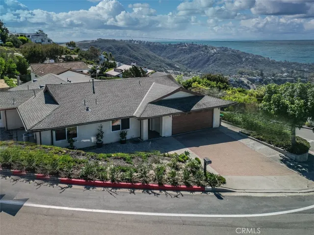 $3,750,000 | 2615 Temple Hills Drive, Laguna Beach, CA 92651