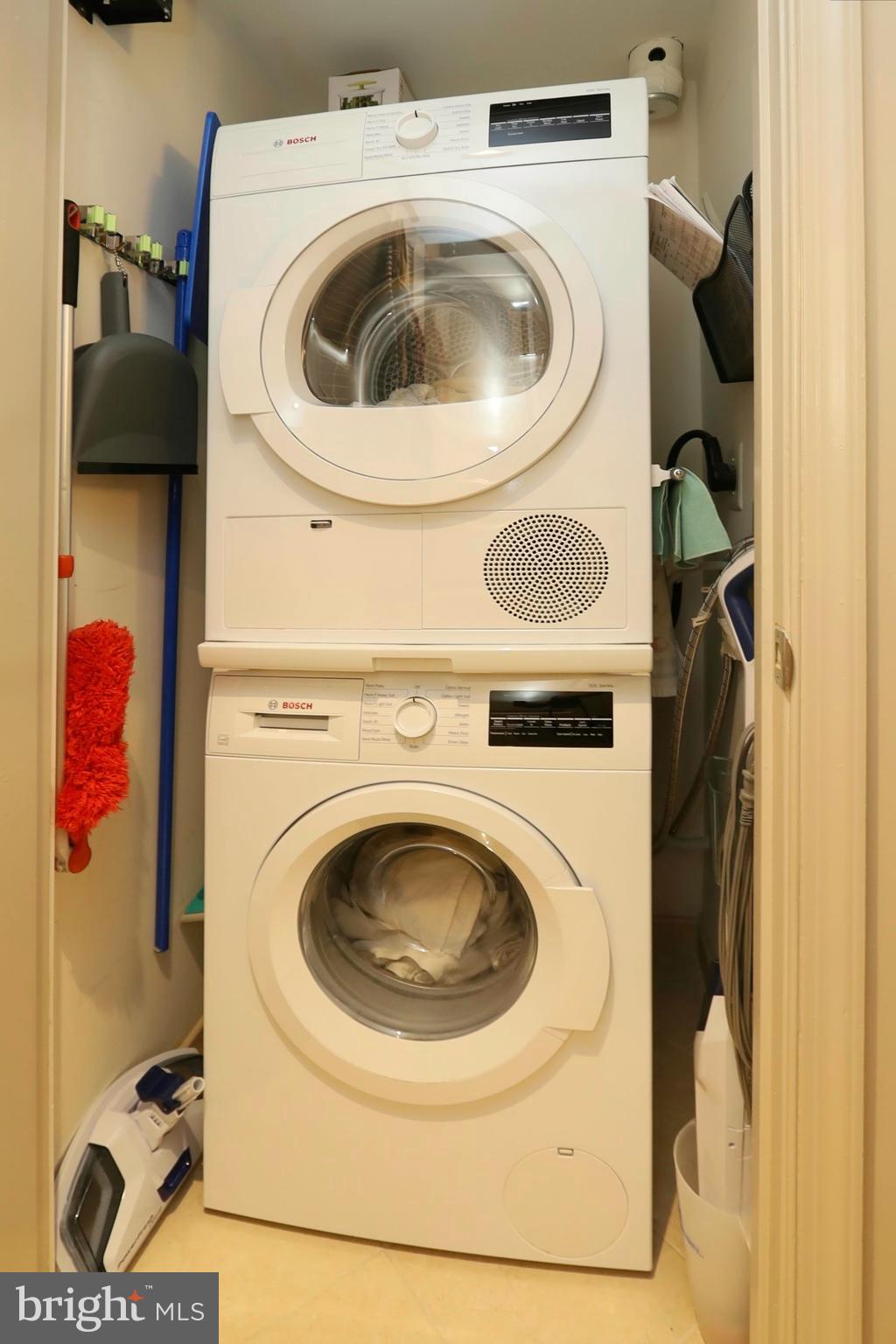 11800 Sunset Hills Road, Unit 222 Reston, VA 20190 - Photo 30 of 62 Stacked front-loading washer and dryer