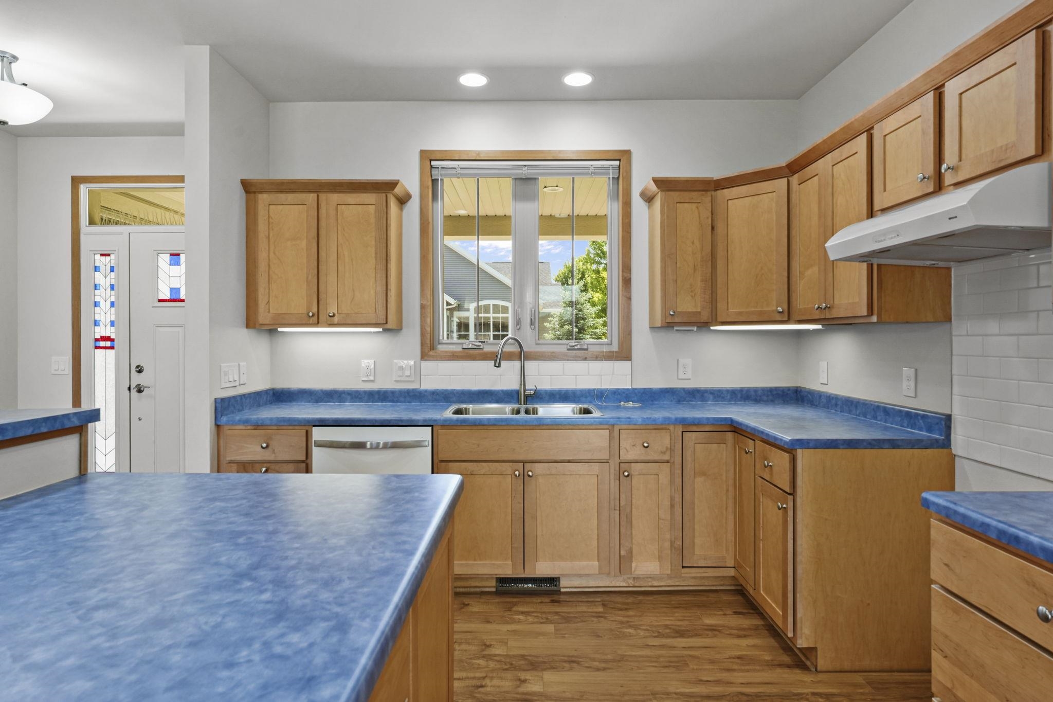 8221 Highview Drive Madison, WI 53719 - Photo 20 of 62