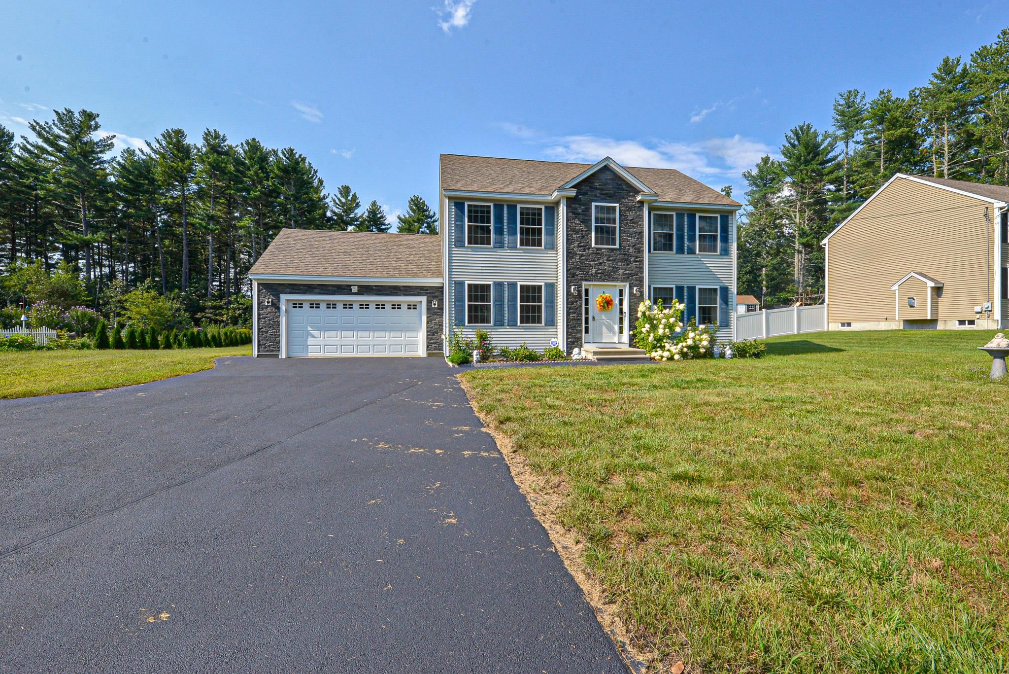 41 Page Road Litchfield, NH 03052 - Photo 27 of 34