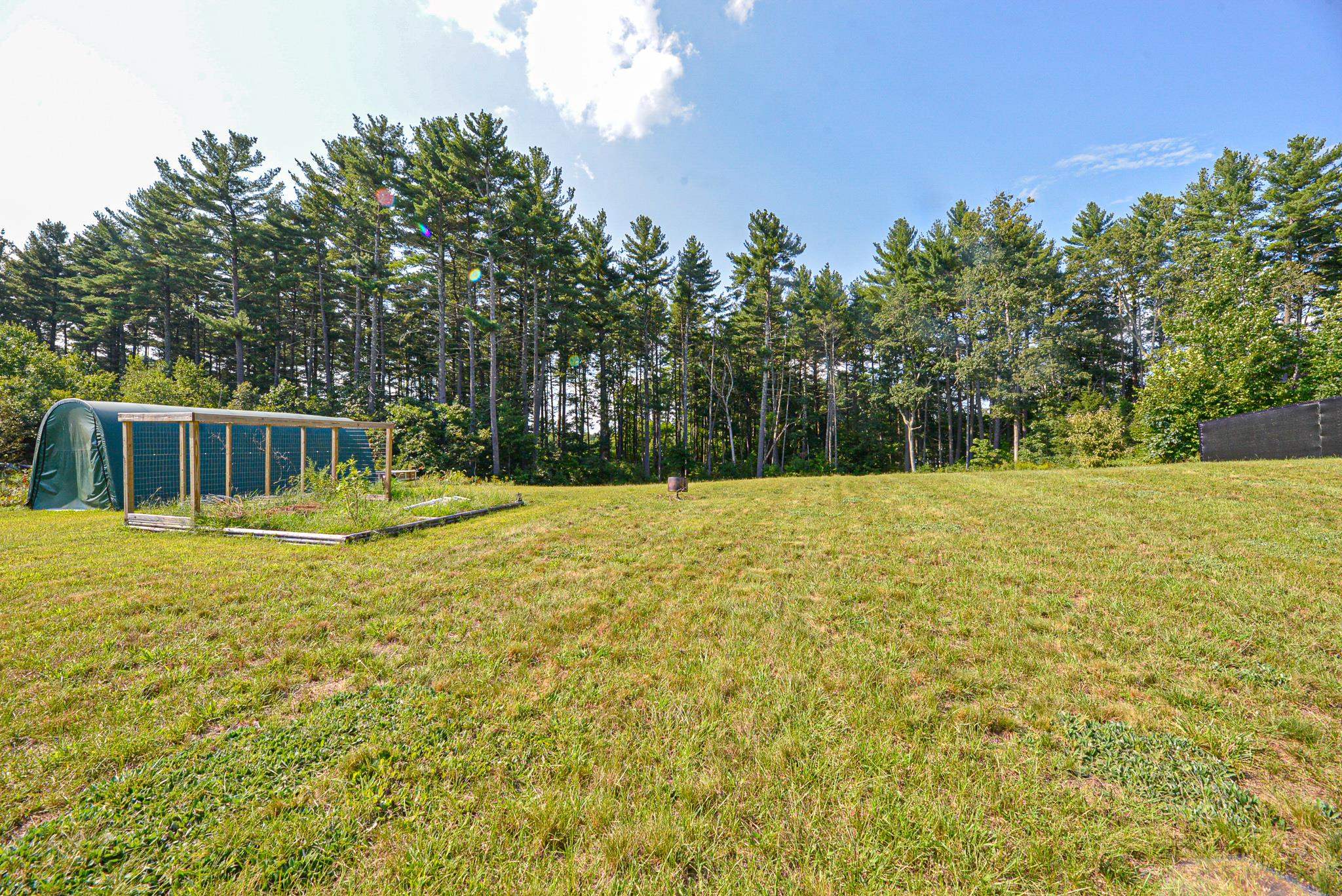 41 Page Road Litchfield, NH 03052 - Photo 31 of 34