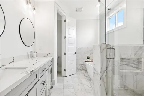 $489,000 | 2220 Pressburg Street, New Orleans, LA 70122