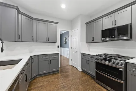 $585,000 | 2010 Liberty Lane, Roswell, GA 30075