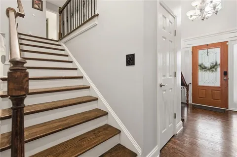 $585,000 | 2010 Liberty Lane, Roswell, GA 30075