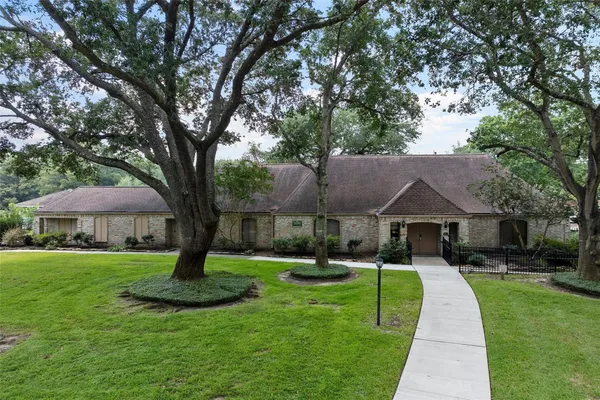 $350,000 | 17106 Spring Creek Forest Drive, Spring, TX 77379