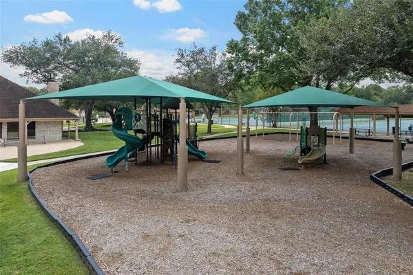 $350,000 | 17106 Spring Creek Forest Drive, Spring, TX 77379