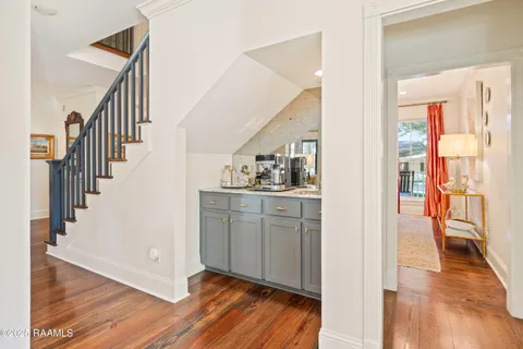 $885,000 | 144 Teche Drive, Lafayette, LA 70503