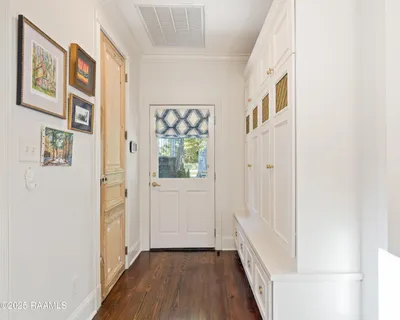 $885,000 | 144 Teche Drive, Lafayette, LA 70503