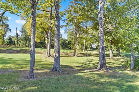 $885,000 | 144 Teche Drive, Lafayette, LA 70503