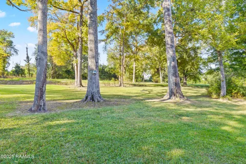 $885,000 | 144 Teche Drive, Lafayette, LA 70503