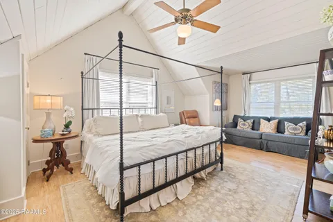 $885,000 | 144 Teche Drive, Lafayette, LA 70503