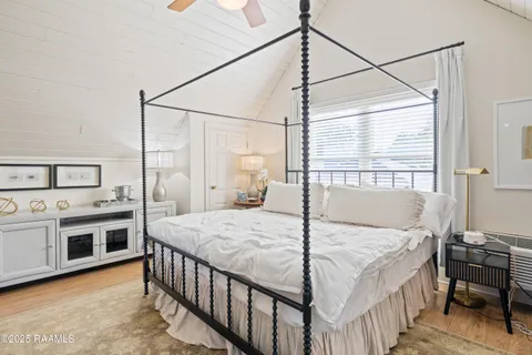 $885,000 | 144 Teche Drive, Lafayette, LA 70503