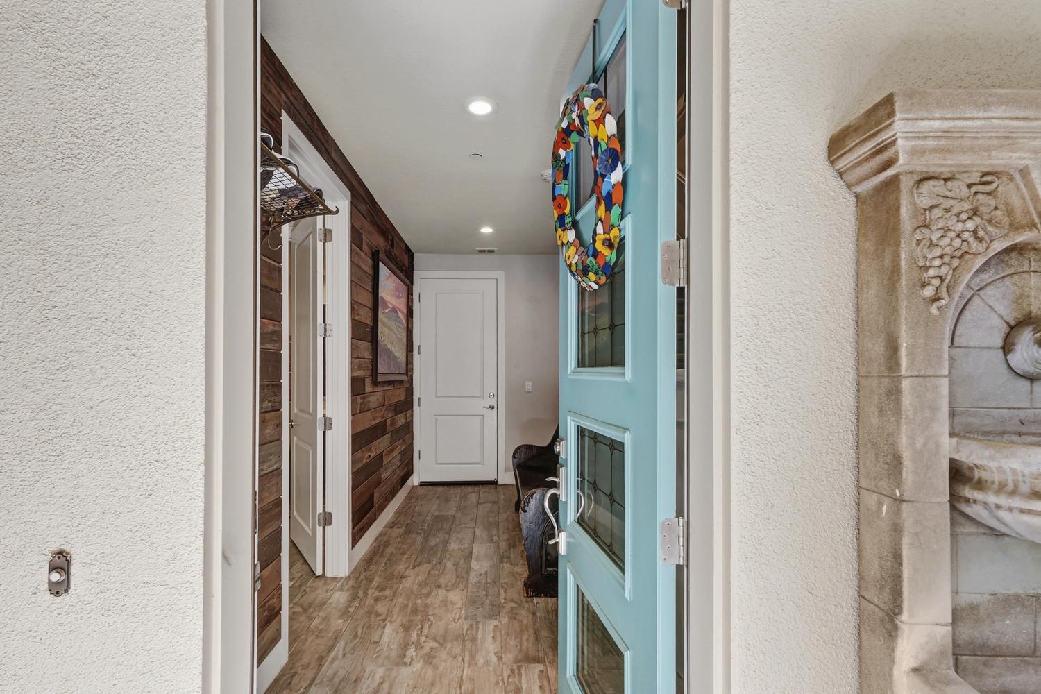 964 Legend Terrace Davis, CA 95616 - Photo 4 of 51