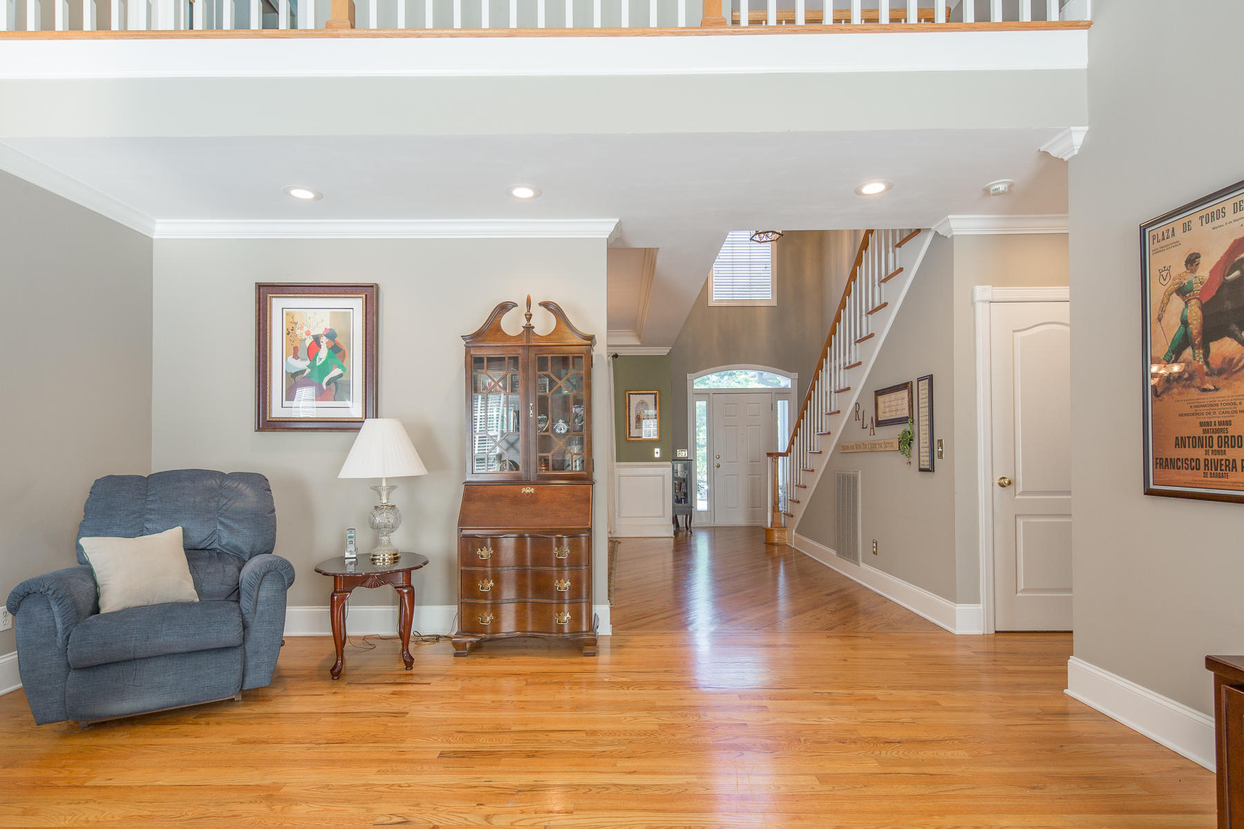 6410 Cheltenham Road South Hixson, TN 37343 - Photo 12 of 32 Living Room