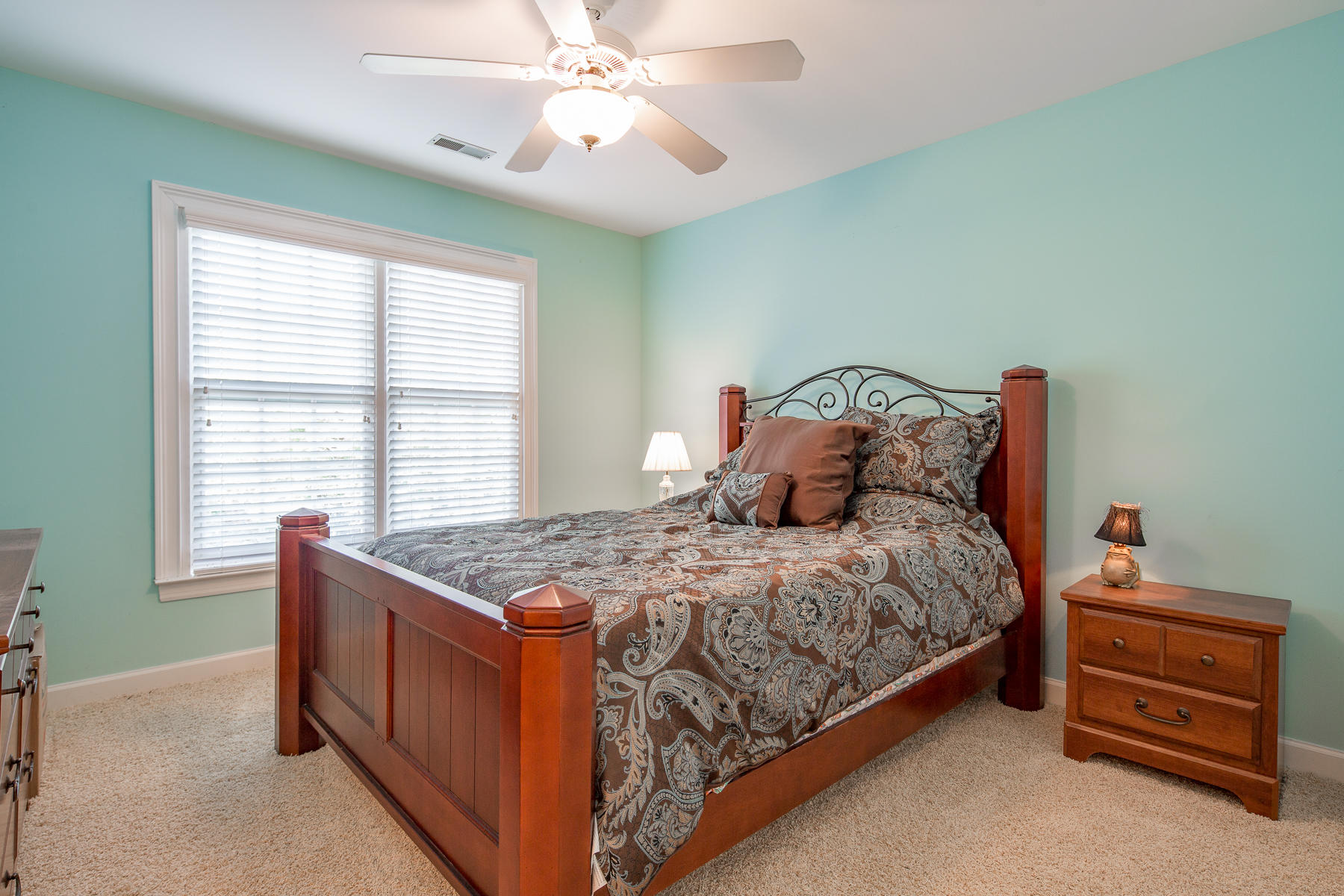 6410 Cheltenham Road South Hixson, TN 37343 - Photo 20 of 32 Upstairs Bedroom