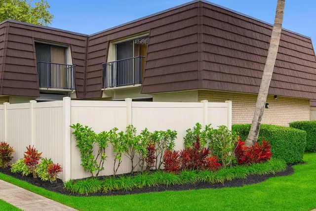 $289,000 | 7716 77th Way, West Palm Beach, FL 33407