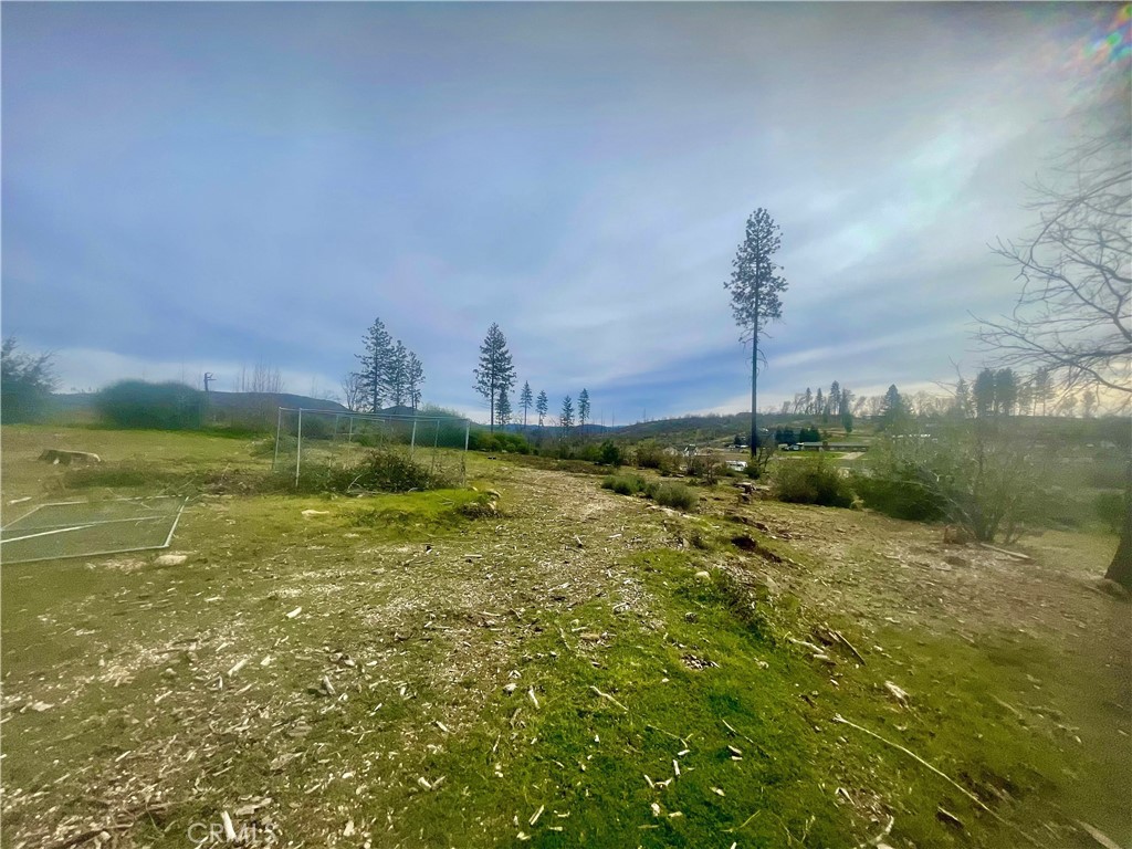 1880 Andrew Place Paradise, CA 95969 - Photo 2 of 3