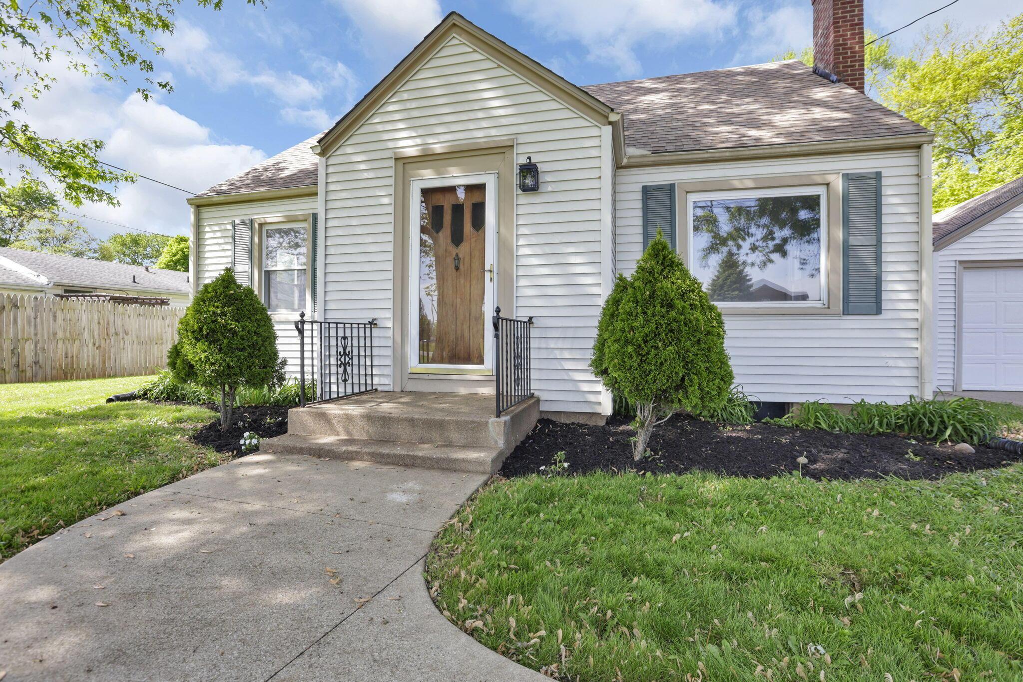 206 Goose Pond Road Newark, OH 43055 - Photo 2 of 39 2