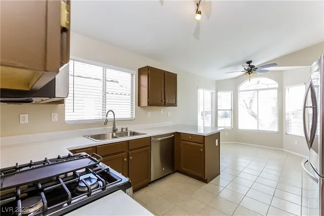 $1,935 | 8132 Ahey Road, Las Vegas, NV 89129