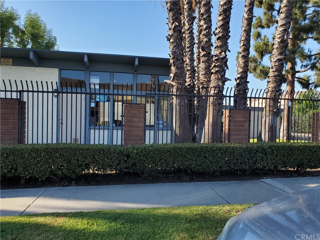 1085 Driftwood Circle Placentia, CA 92870 - Photo 18 of 18 a view of a backyard