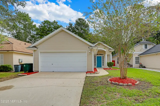 $299,900 | 6693 Morse Glen Lane, Jacksonville, FL 32244