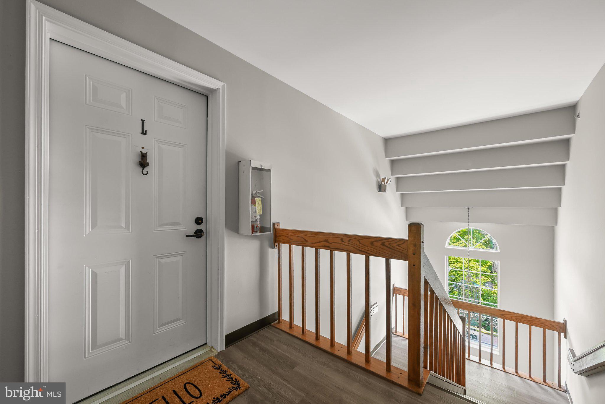 8393 Montgomery Run Road, Unit L Ellicott City, MD 21043 - Photo 40 of 47 Top Floor
