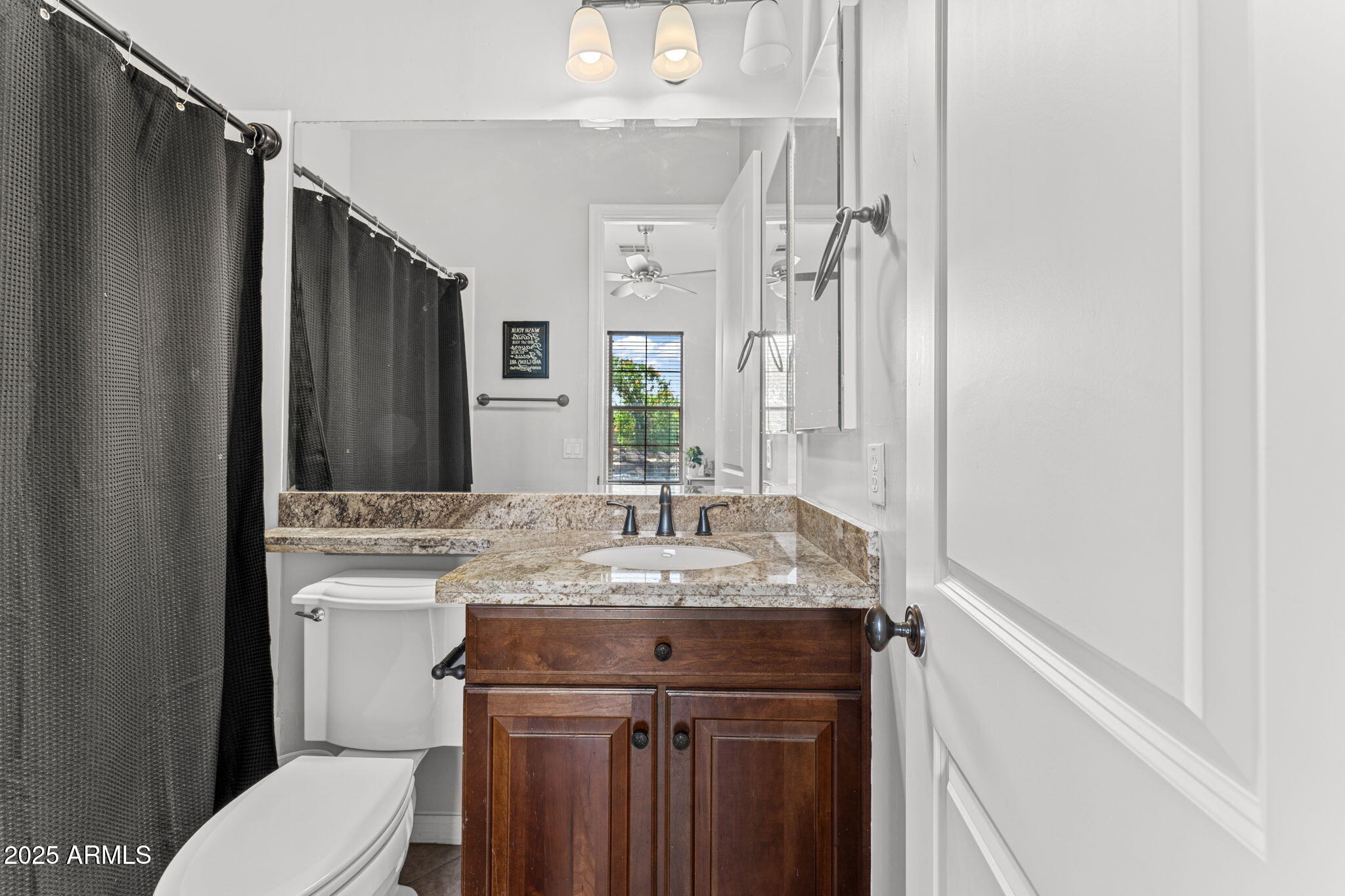 9285 East Canyon View Scottsdale, AZ 85255 - Photo 26 of 39 Shower & Tub in Bathroom