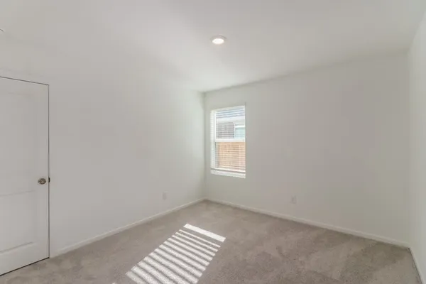 $2,000 | 460 San Miguel Creek Drive, Katy, TX 77493