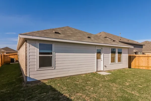 $2,000 | 460 San Miguel Creek Drive, Katy, TX 77493