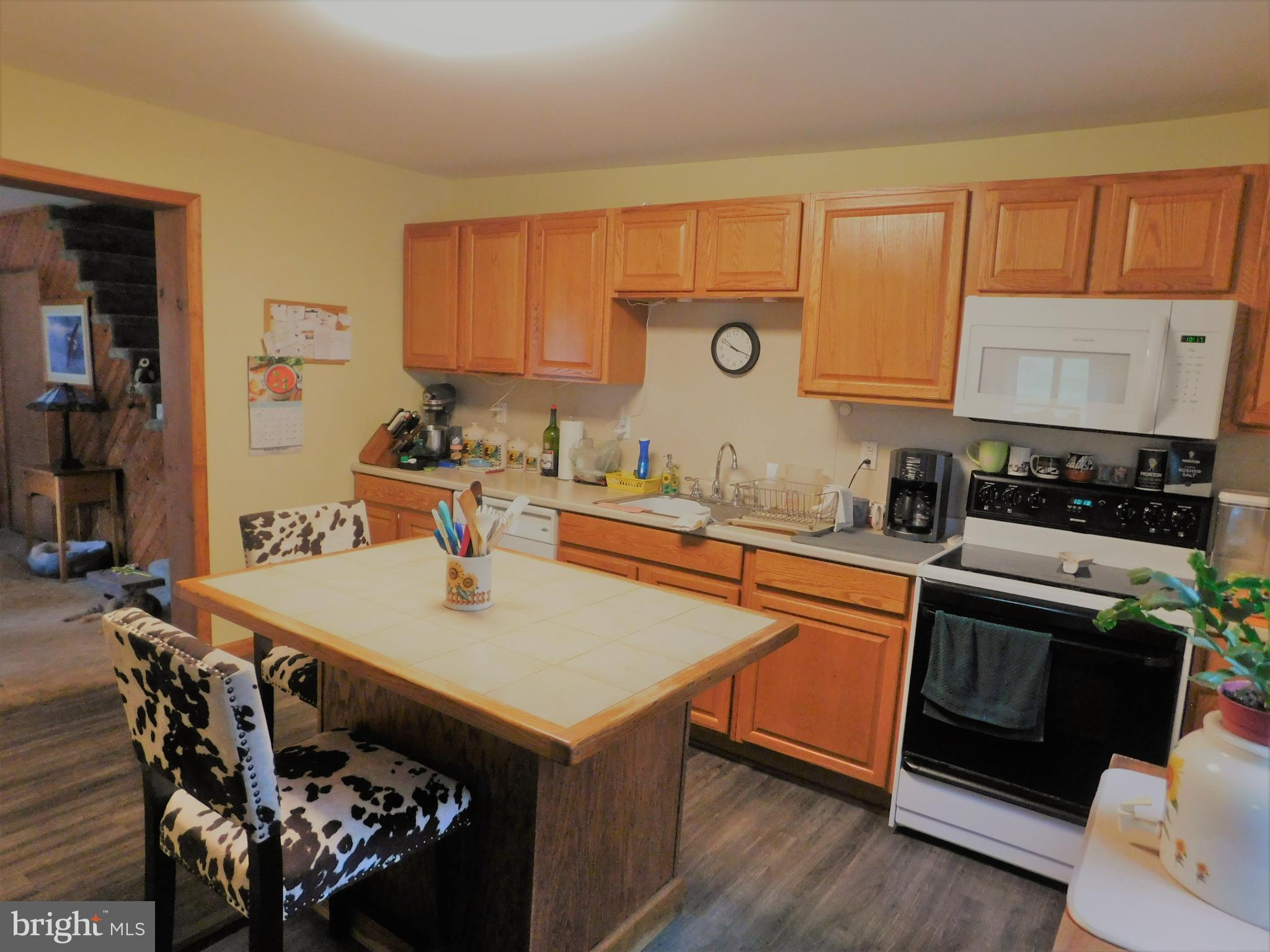 17 West Ridge Street Coaldale, PA 18218 - Photo 6 of 17 Kitchen