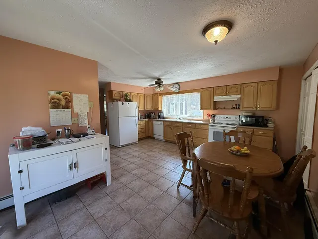 $439,900 | 49 Hemlock Street, Sabattus, ME 04280