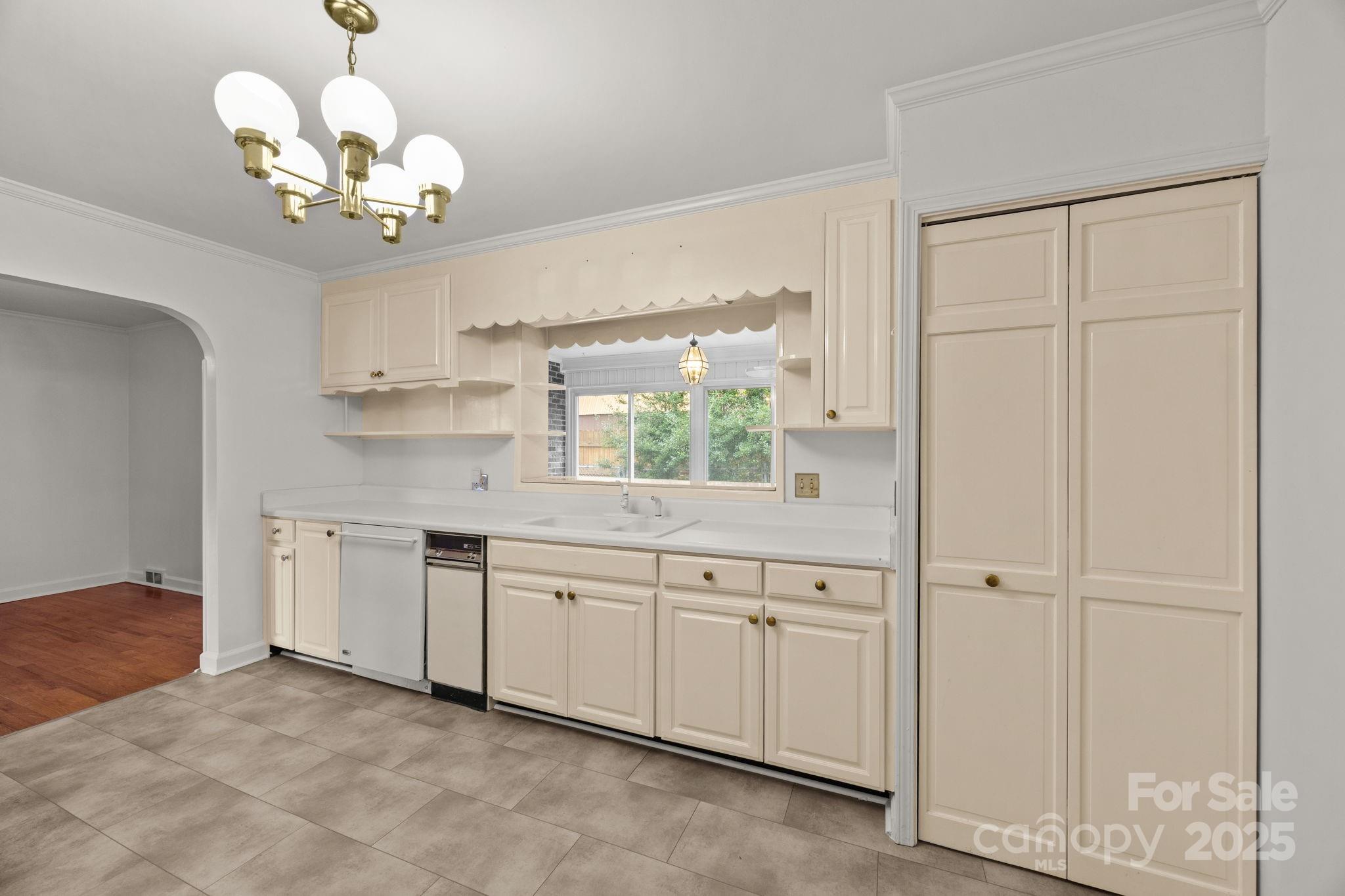 109 Rhoda Street Canton, NC 28716 - Photo 12 of 32 Gallery Image 12