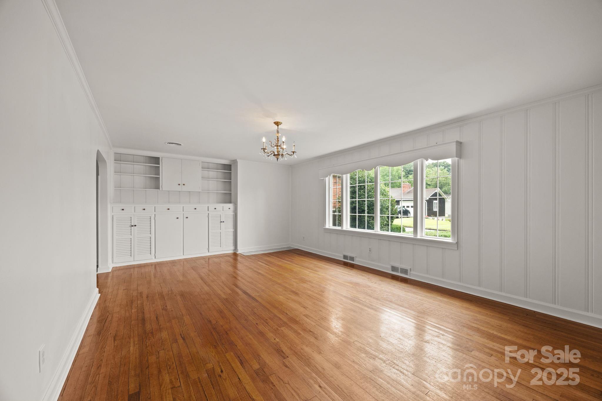 109 Rhoda Street Canton, NC 28716 - Photo 10 of 32 Gallery Image 10