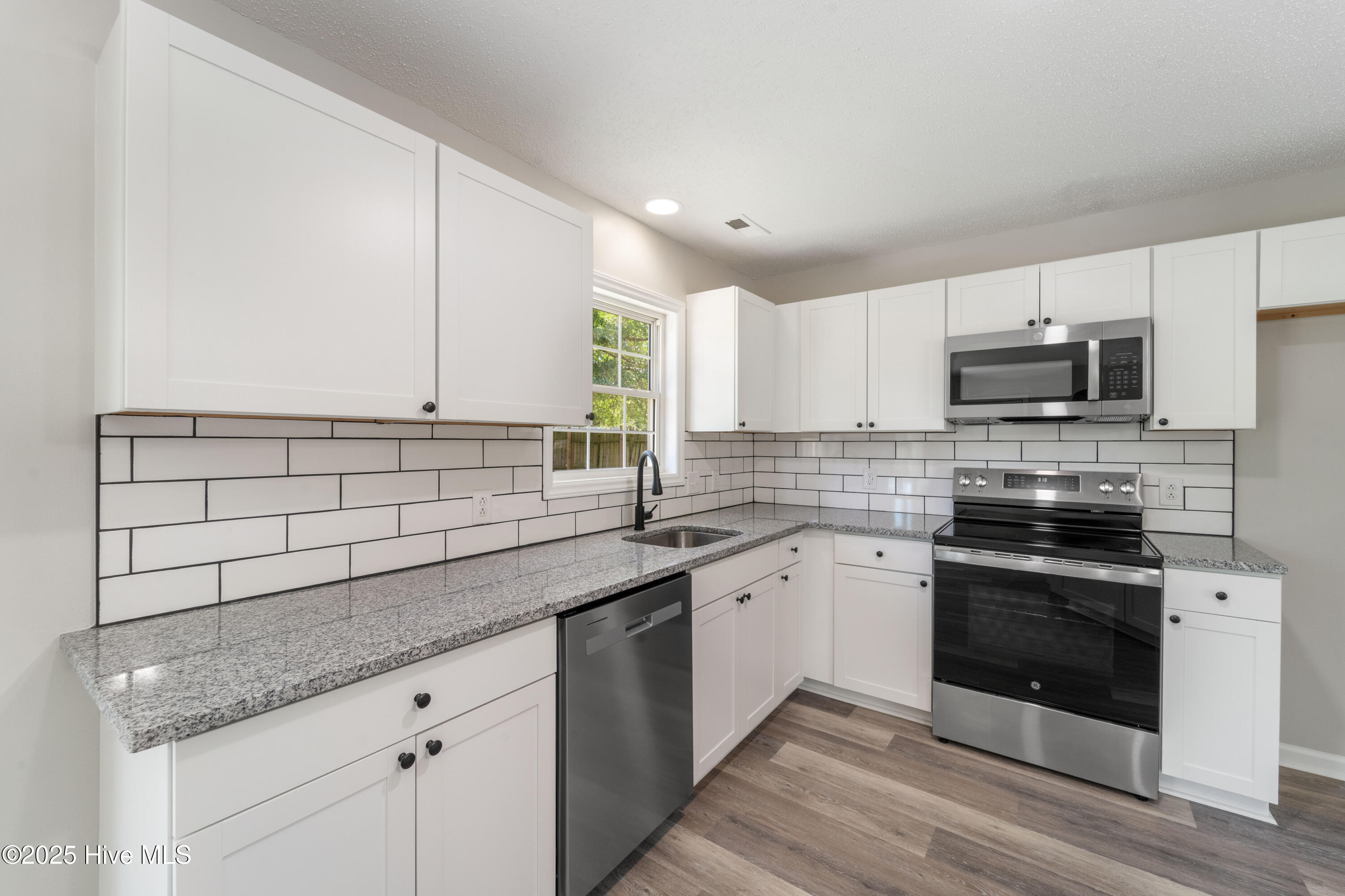 4351 Owendon Drive Shallotte, NC 28470 - Photo 11 of 29 DSC08438