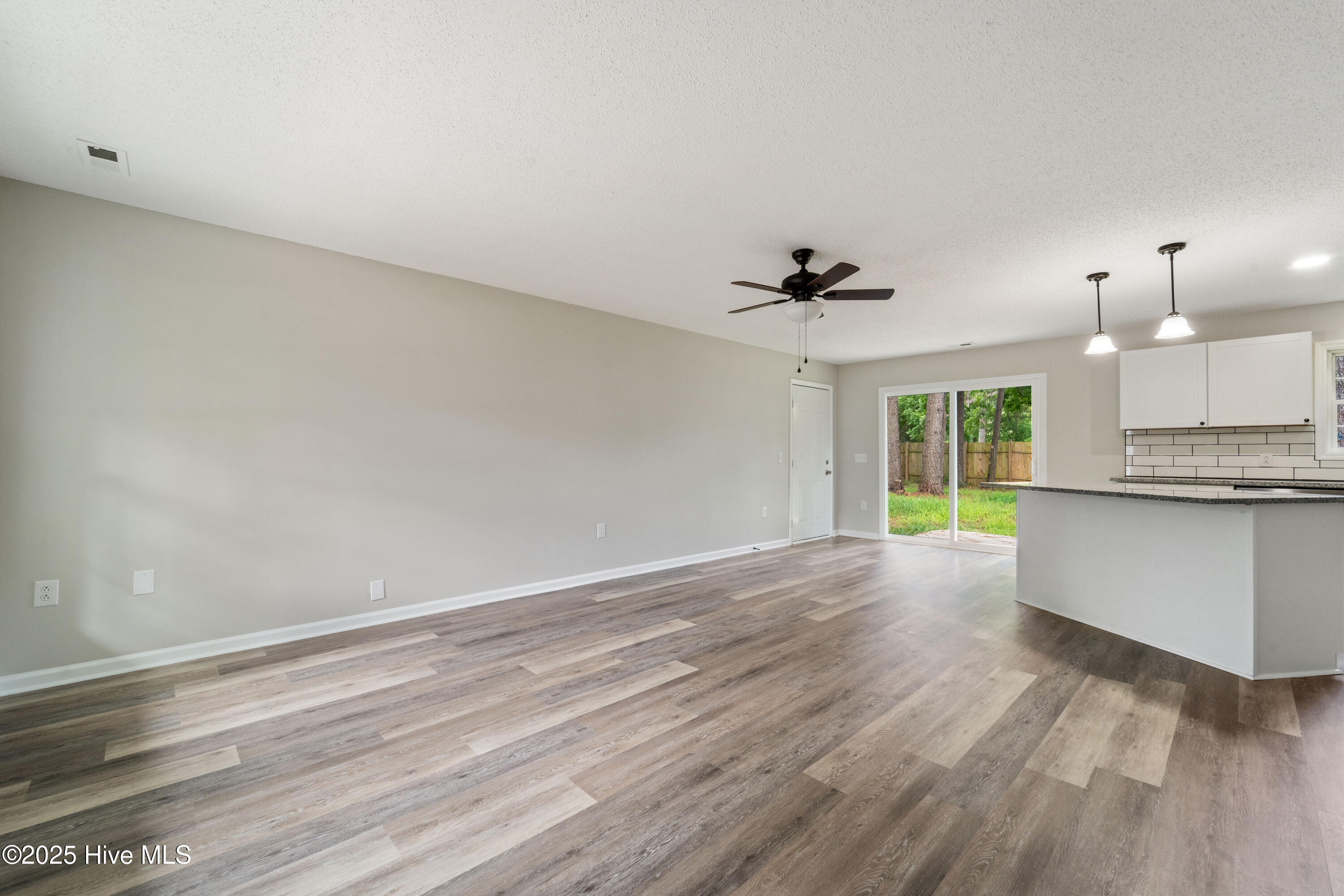 4351 Owendon Drive Shallotte, NC 28470 - Photo 6 of 29 DSC08383