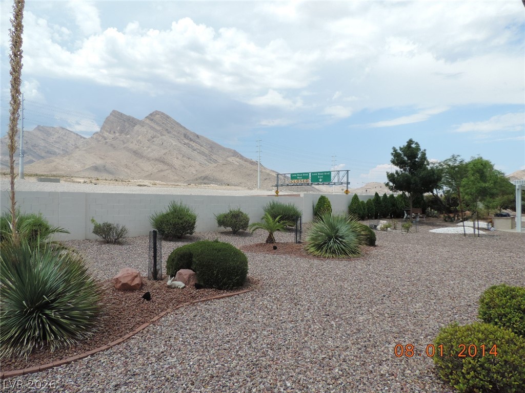 2337 Sun Cliffs Street, Unit 202 Las Vegas, NV 89134 - Photo 2 of 24