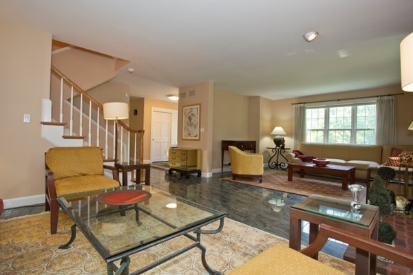 15 Bluejay Road Lynnfield, MA 01940 - Photo 11 of 30 Gallery Image 11