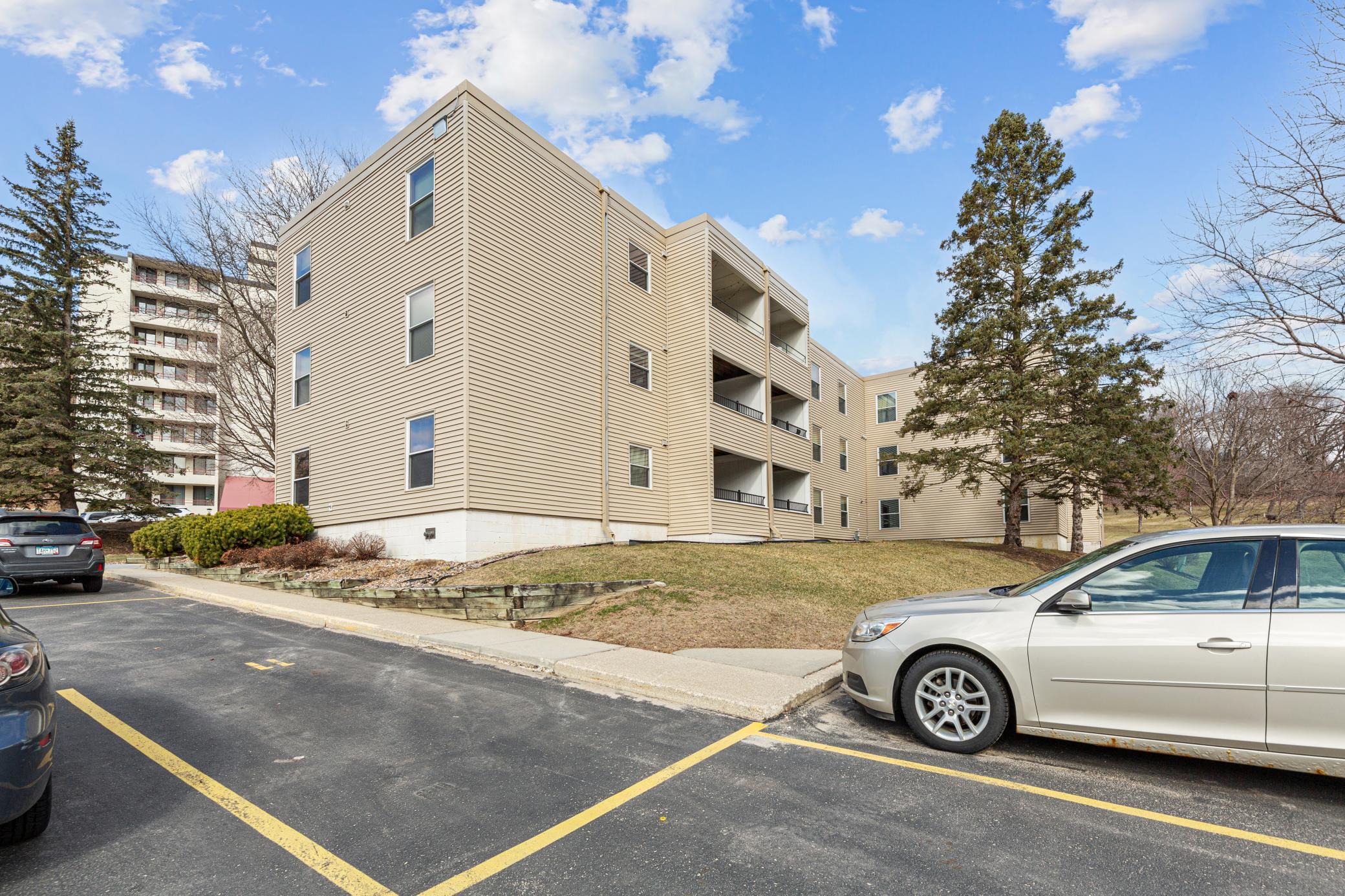 607 19th Street Northwest, Unit 25 Rochester, MN 55901 - Photo 22 of 31