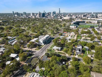 $1,075,000 | 1800 East Martin Luther King Jr Boulevard, Austin, TX 78722