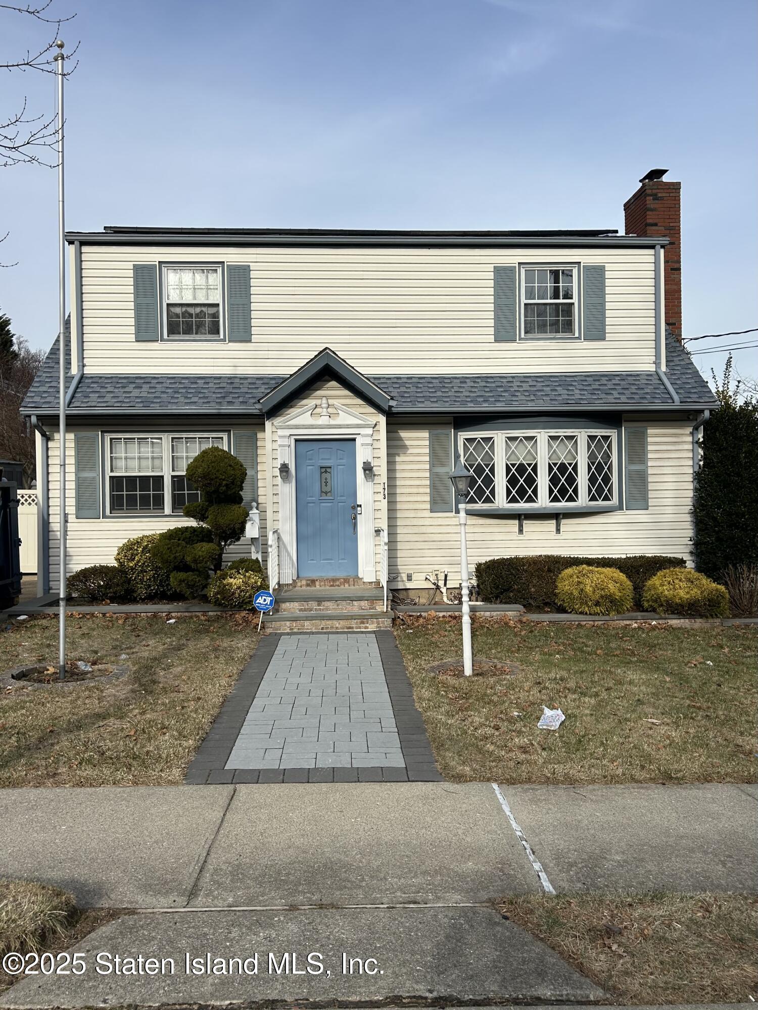 173 Rome Avenue Staten Island, NY 10304 - Photo 1 of 28 IMG_2548 2