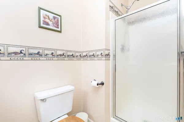 $225,000 | 6 Eastview Road, Southington, CT 06489
