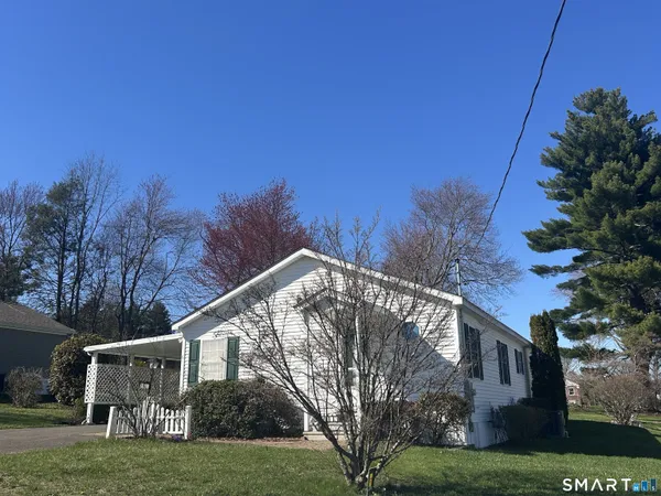 $225,000 | 6 Eastview Road, Southington, CT 06489