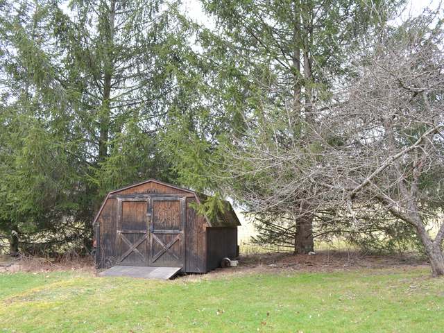 1881 Cobham Park Road Warren, PA 16365 - Photo 30 of 32 Gallery Image 30