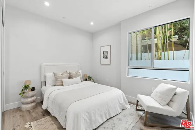 $1,299,000 | 1326 Centinela Avenue, Unit 103, Los Angeles, CA 90025