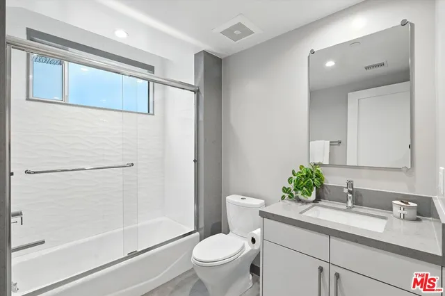 $1,299,000 | 1326 Centinela Avenue, Unit 103, Los Angeles, CA 90025